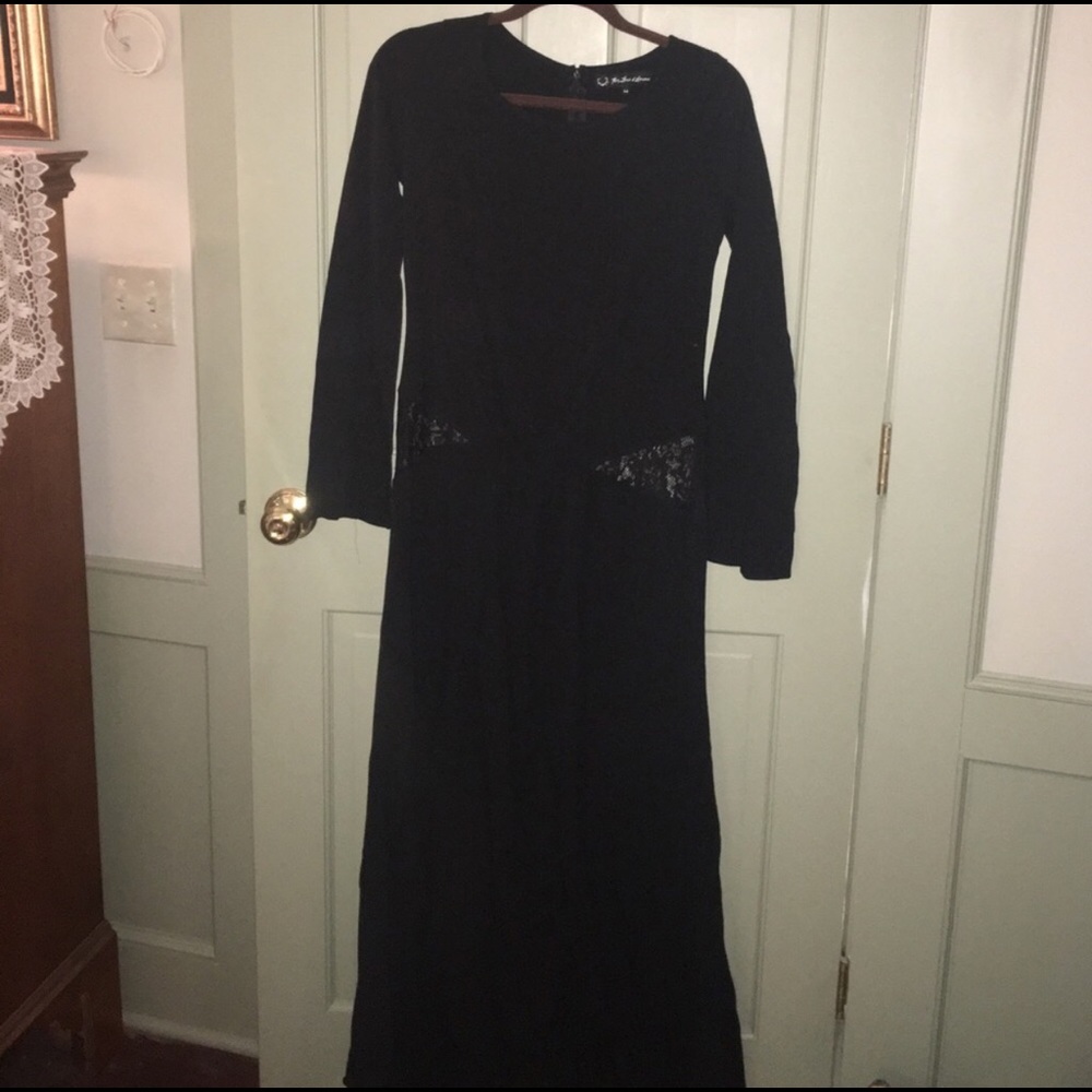 NWOT FOR LOVE & LEMONS WITCHY MAXI DRESS